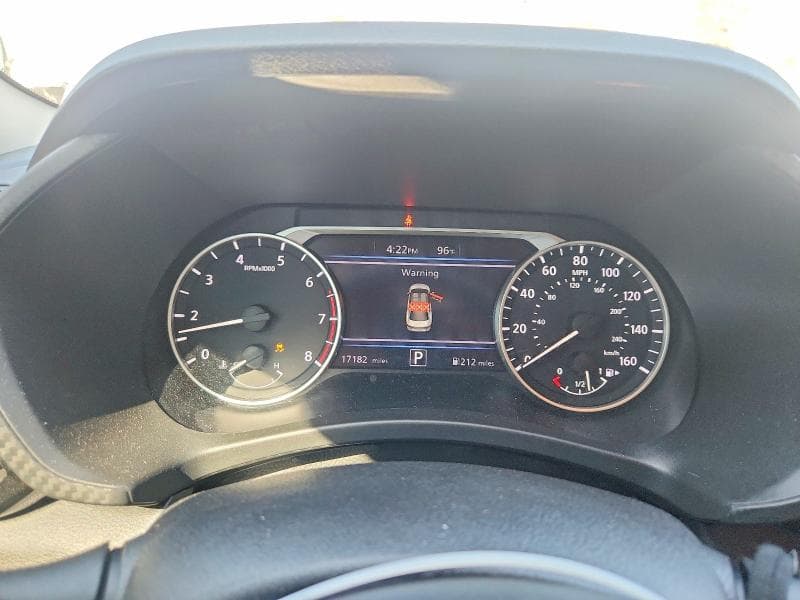 2025 NISSAN SENTRA SR 9