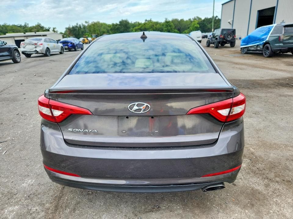 2017 HYUNDAI SONATA SE 6