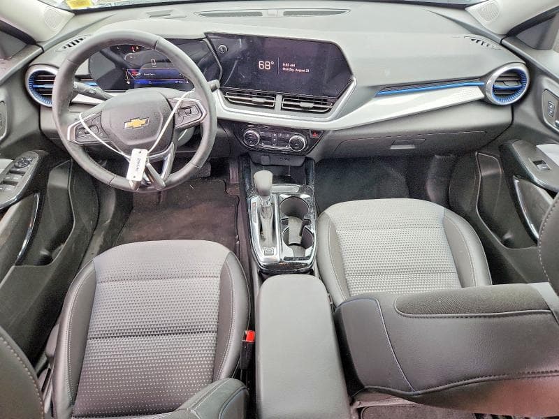 2024 CHEVROLET TRAX 1LT 8