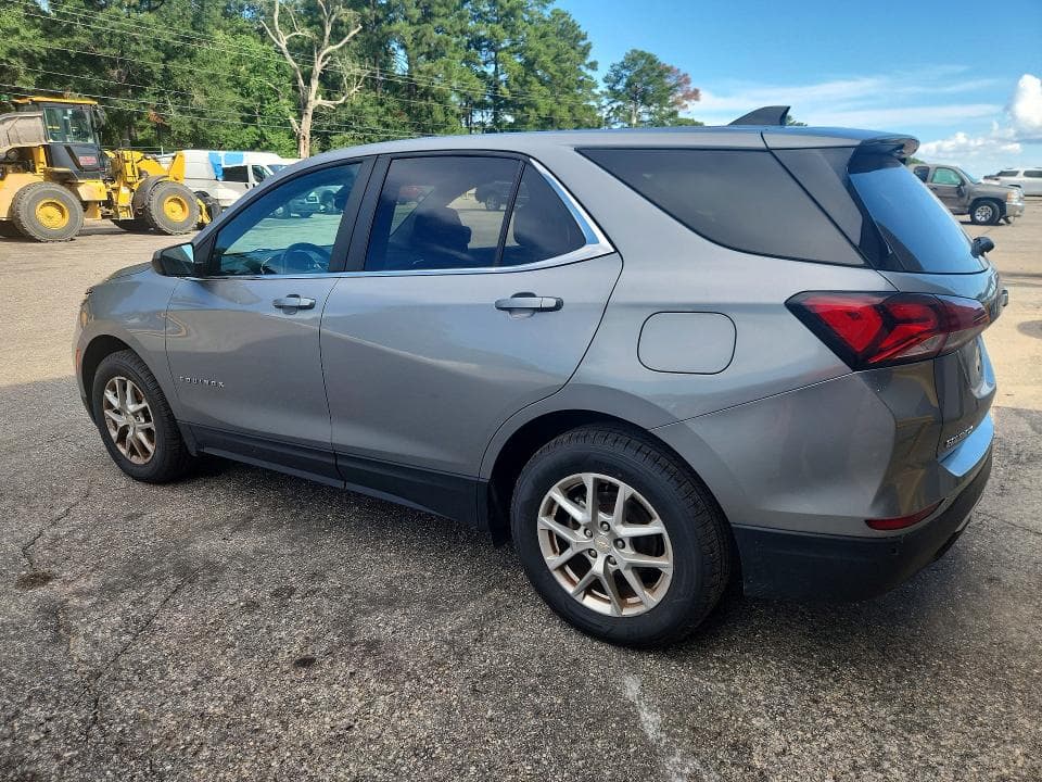 2023 CHEVROLET EQUINOX LT 2