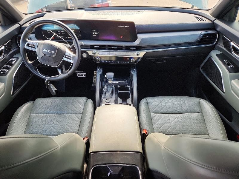 2023 KIA TELLURIDE LX 8