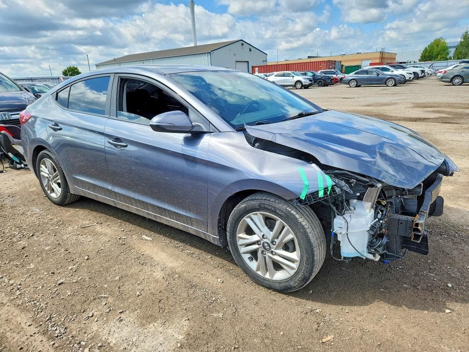 2020 HYUNDAI ELANTRA SEL 4