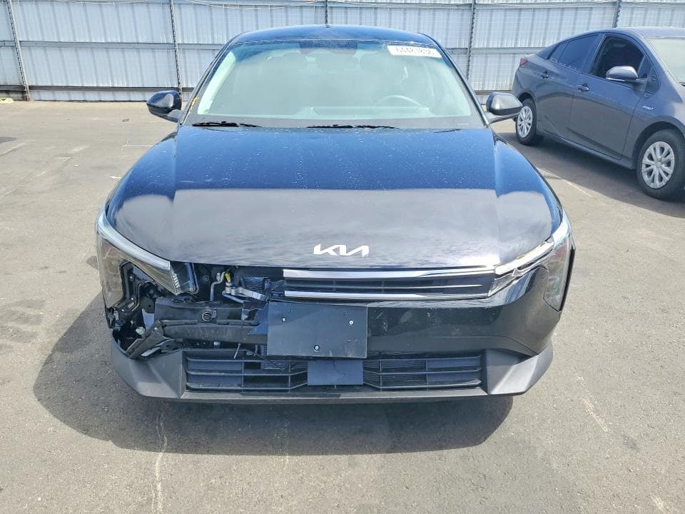 2026 KIA K4 LXS 5