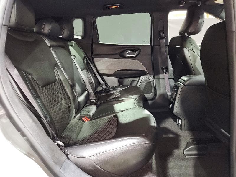 2024 JEEP COMPASS LATITUDE 11