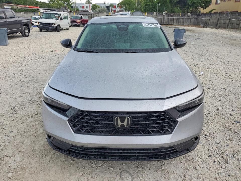 2025 HONDA ACCORD SE 5