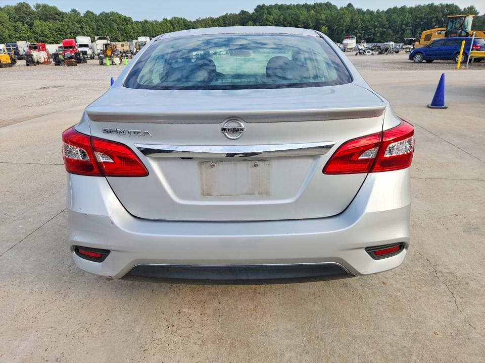 2019 NISSAN SENTRA S 6