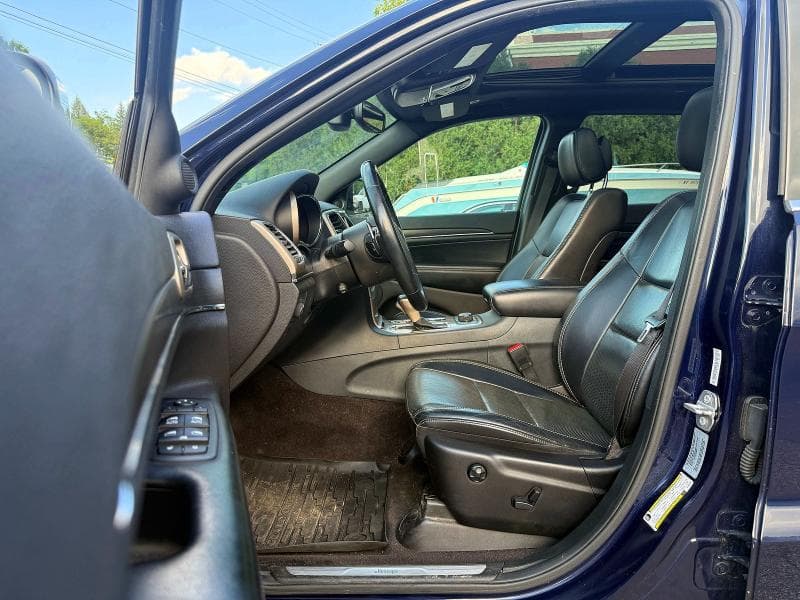 2017 JEEP GRAND CHEROKEE LIMITED 11