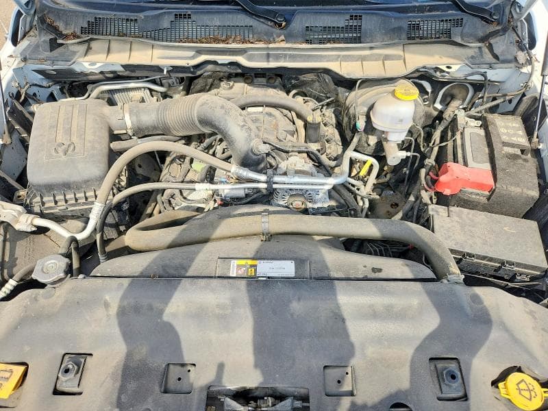 2023 RAM 1500 CLASSIC SLT 11