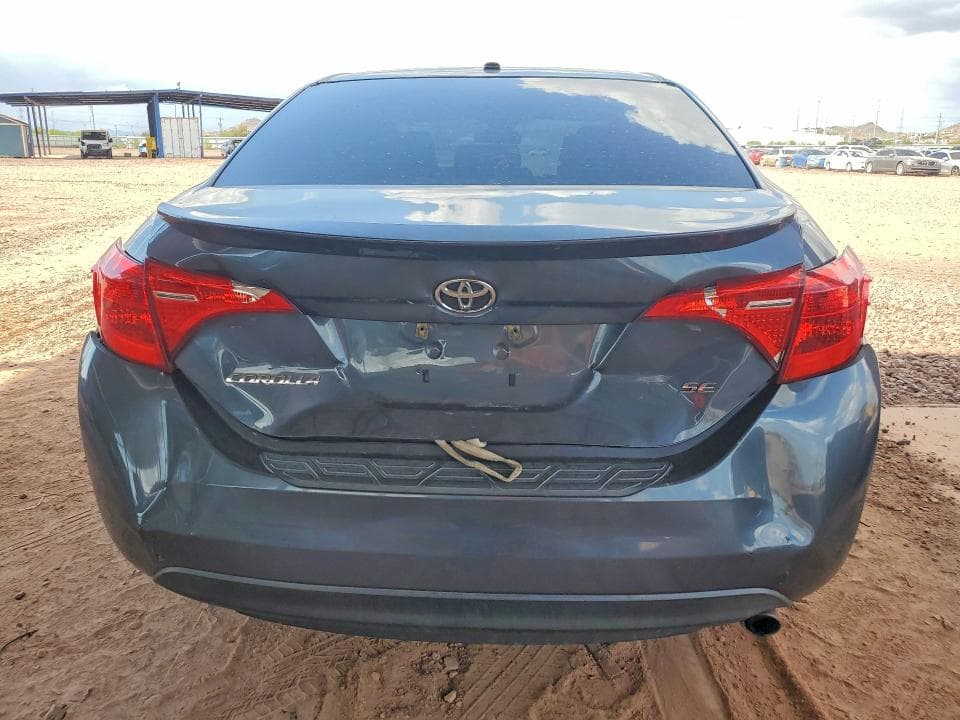 2017 TOYOTA COROLLA SE 6