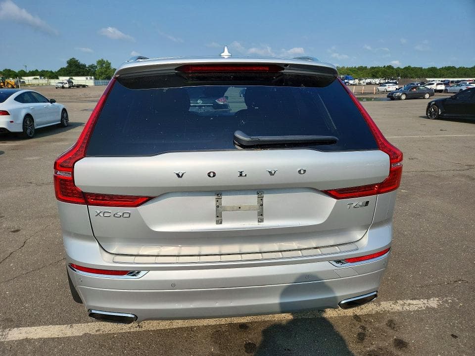 2019 VOLVO XC60 T6 INSCRIPTION 6