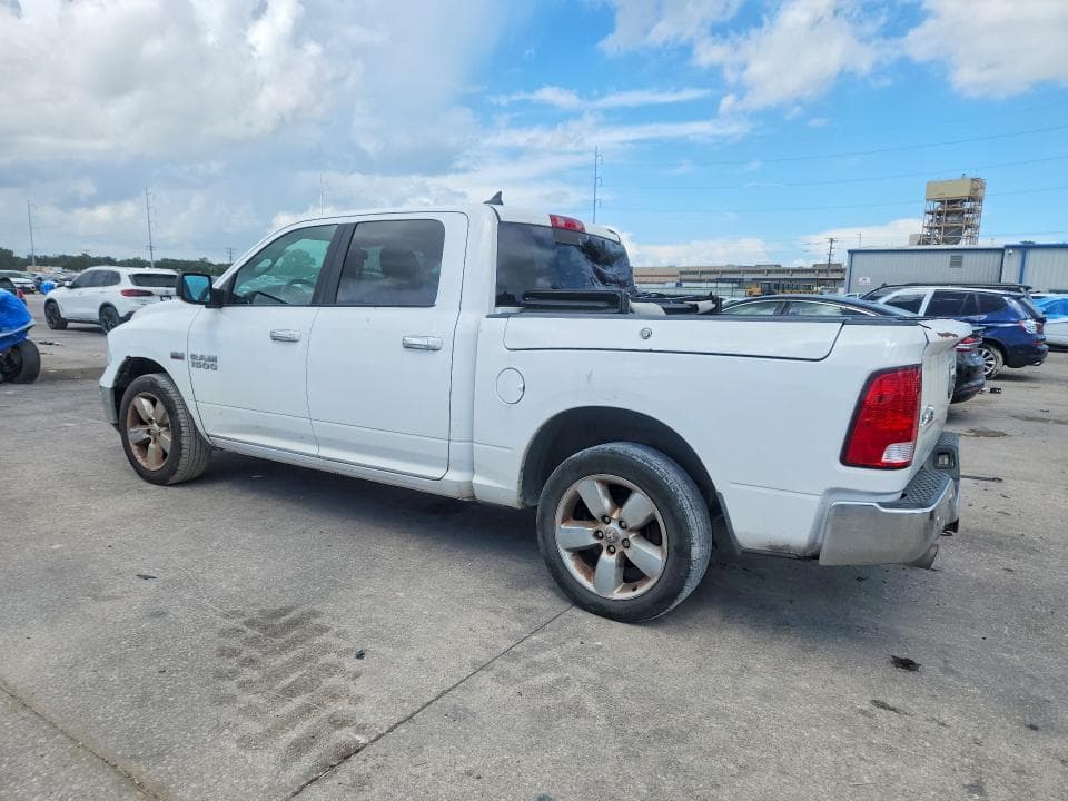 2017 RAM 1500 SLT 2