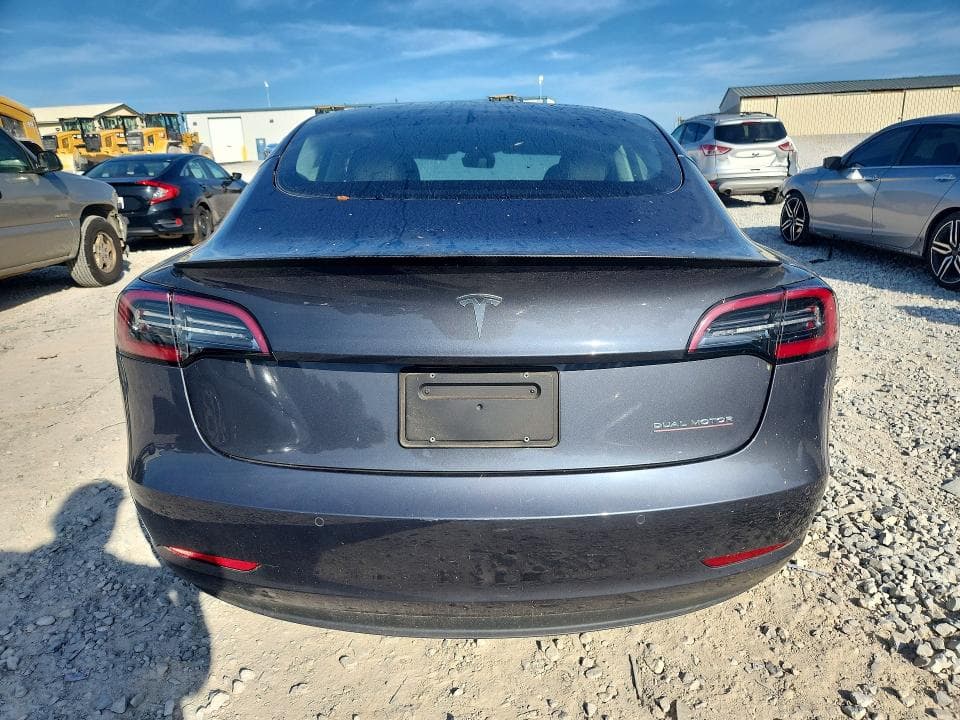 2022 TESLA MODEL 3 6