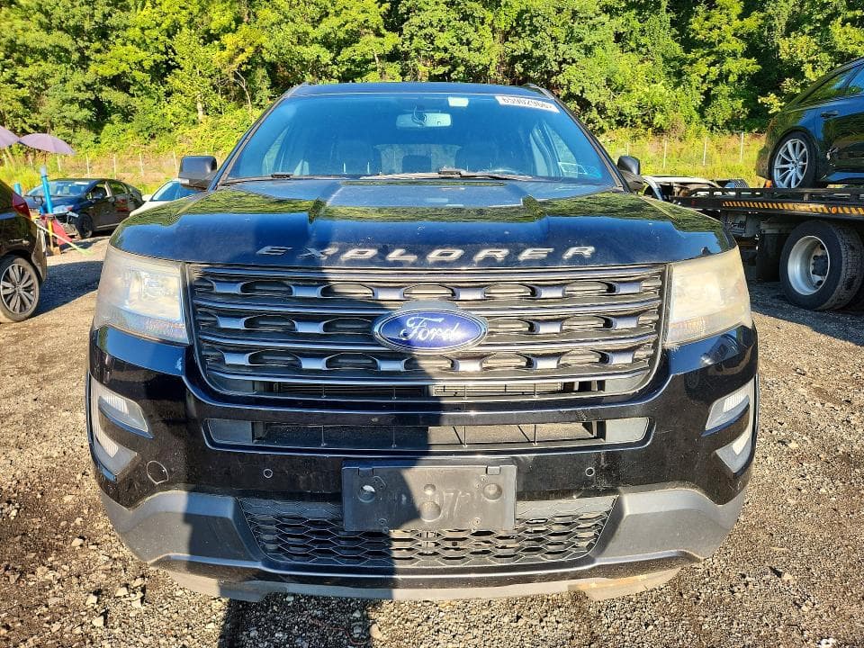 2017 FORD EXPLORER XLT 5