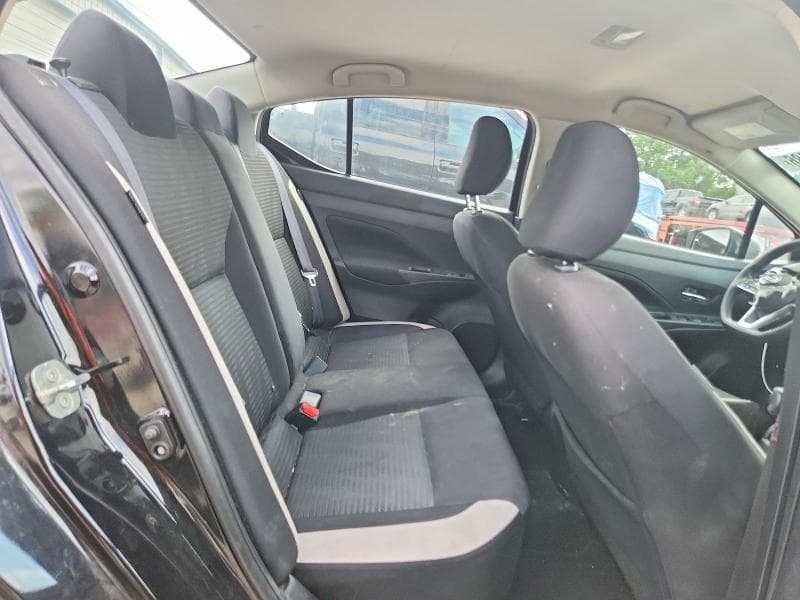 2021 NISSAN VERSA SV 10