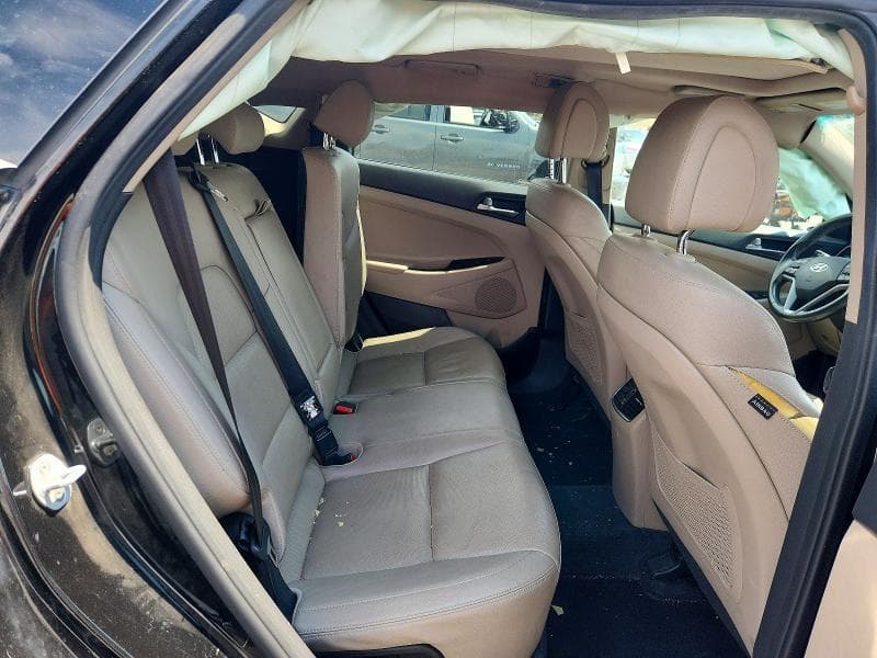 2017 HYUNDAI TUCSON LIMITED 11