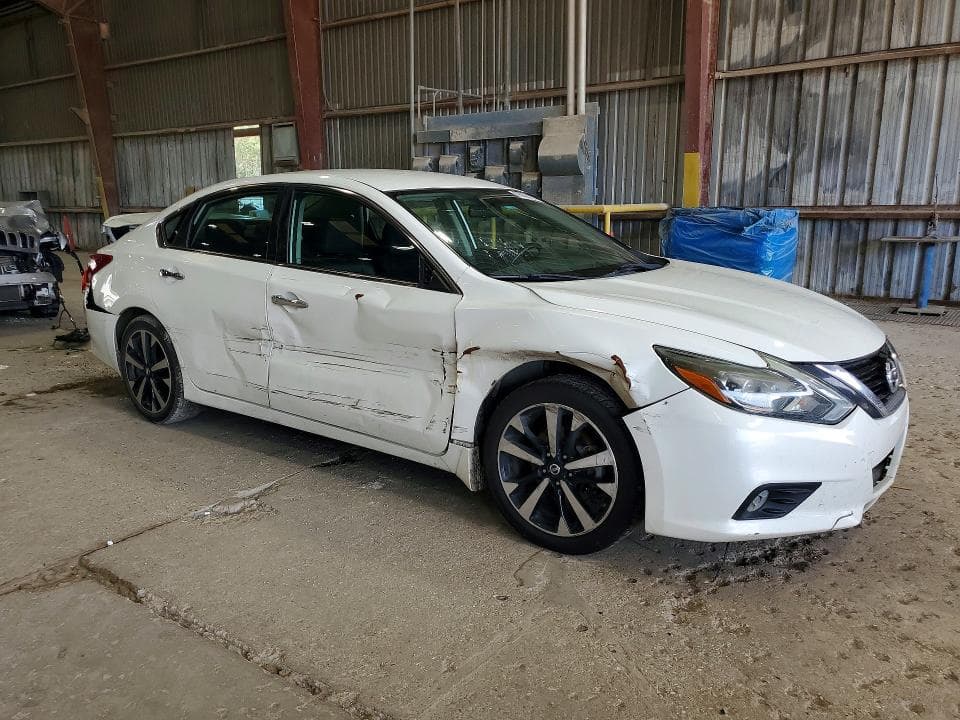 2018 NISSAN ALTIMA 2.5 SR 4
