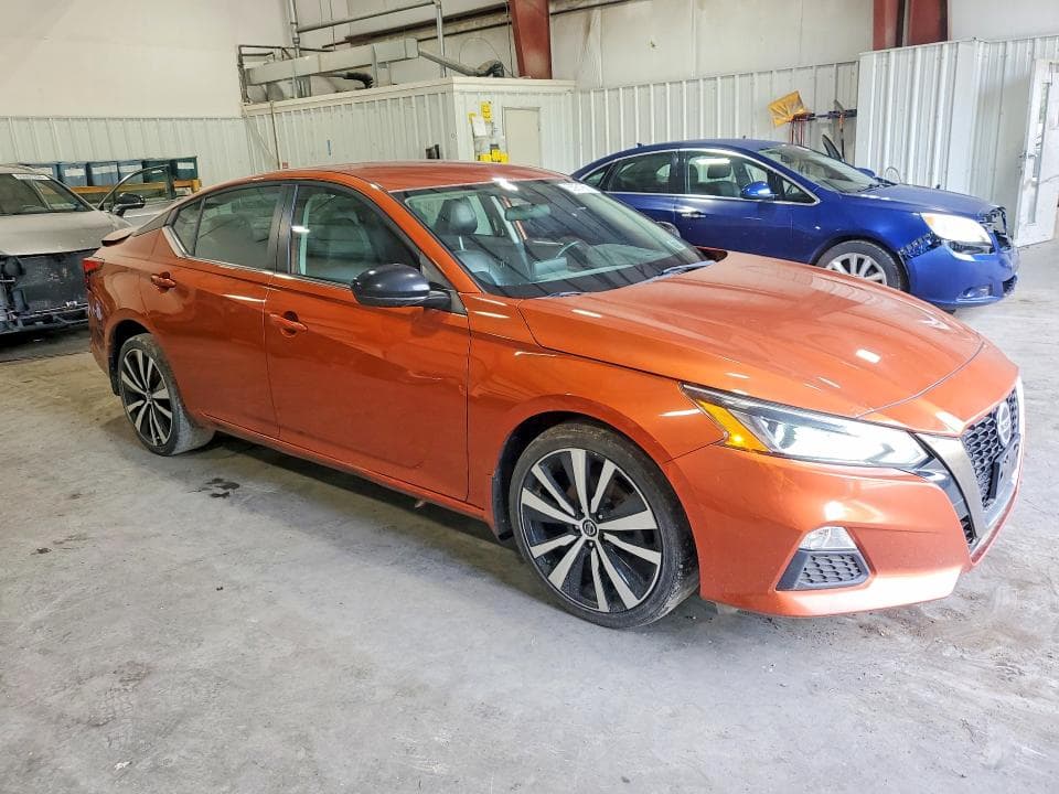 2020 NISSAN ALTIMA SR 4