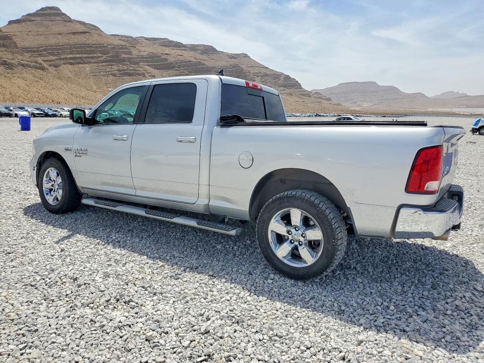 2019 RAM 1500 CLASSIC SLT 2