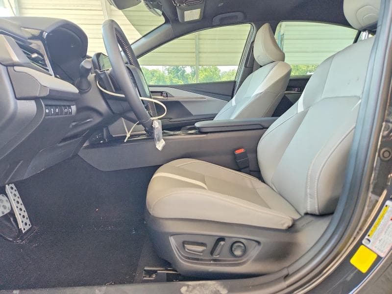2026 TOYOTA CAMRY SE 7