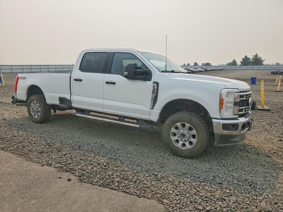 2024 FORD F350 SUPER DUTY 4