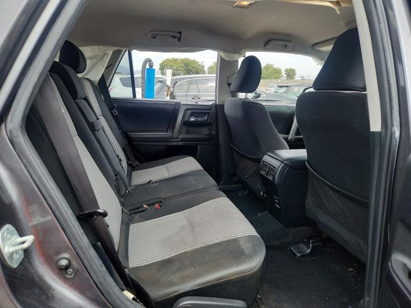 2017 TOYOTA 4RUNNER SR5 11