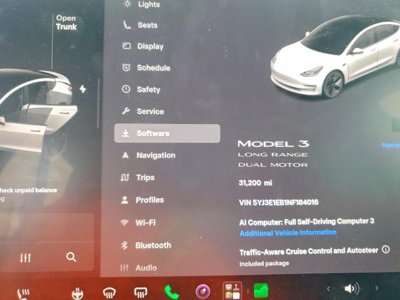 2022 TESLA MODEL 3 9
