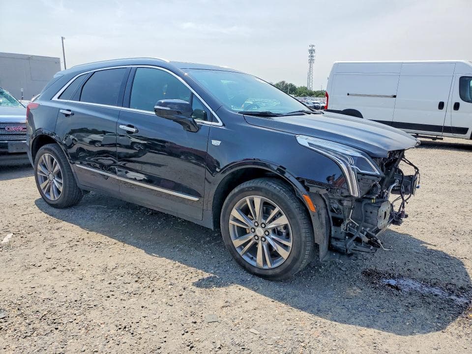 2022 CADILLAC XT5 PLATINUM PREMIUM LUXURY 4