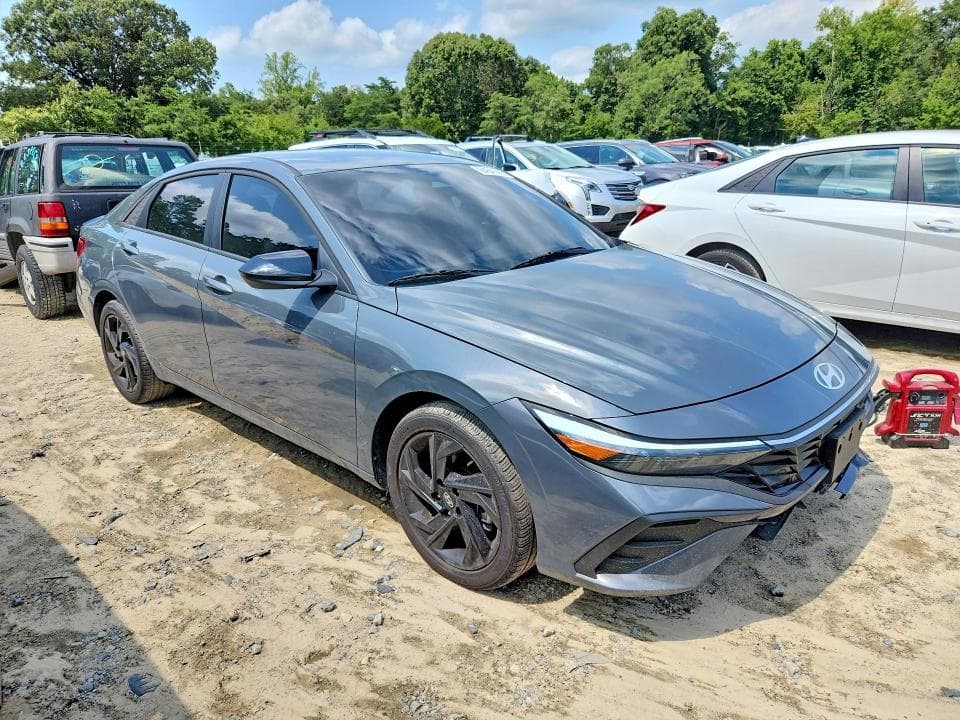 2026 HYUNDAI ELANTRA SEL SPORT 4