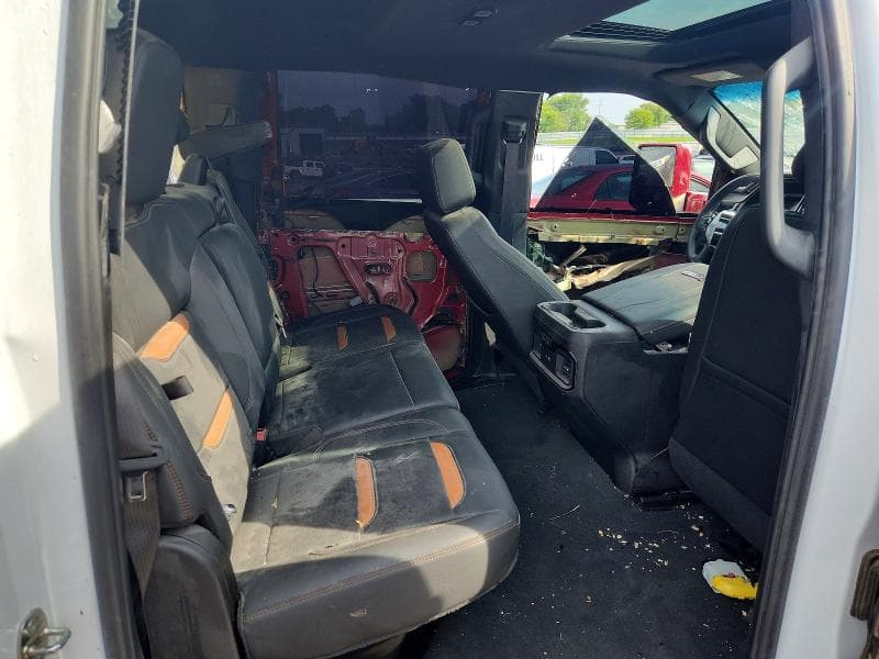2024 GMC SIERRA K2500 AT4 10