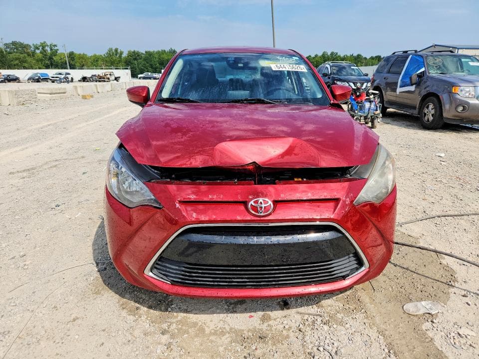 2017 TOYOTA YARIS IA BASE 5