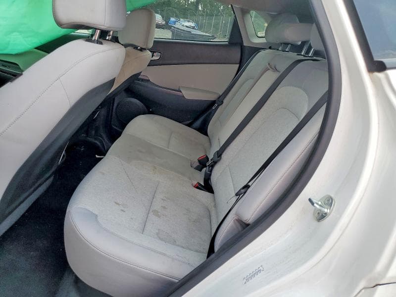 2023 HYUNDAI KONA SE 11