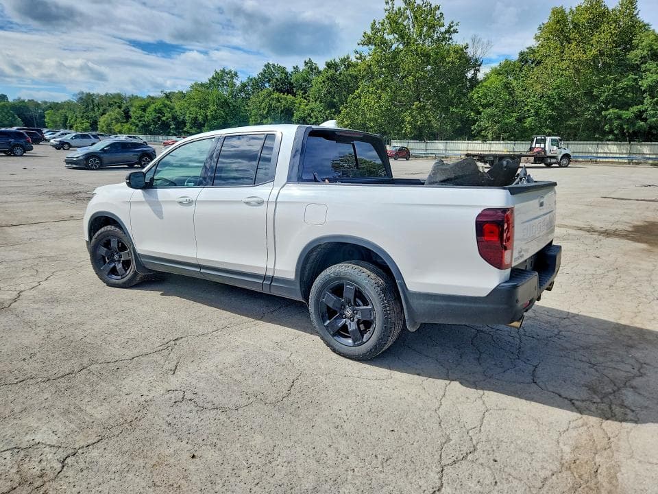 2025 HONDA RIDGELINE BLACK EDITION 2