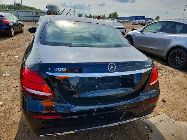 2019 MERCEDES-BENZ E 300 4MATIC 6