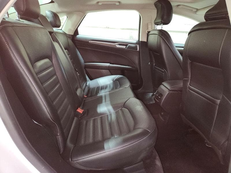 2017 FORD FUSION SE 10
