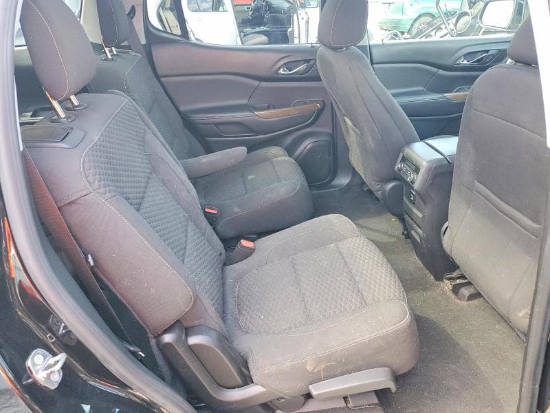 2017 GMC ACADIA SLE 11