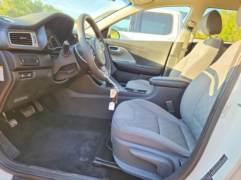 2017 KIA NIRO FE 7