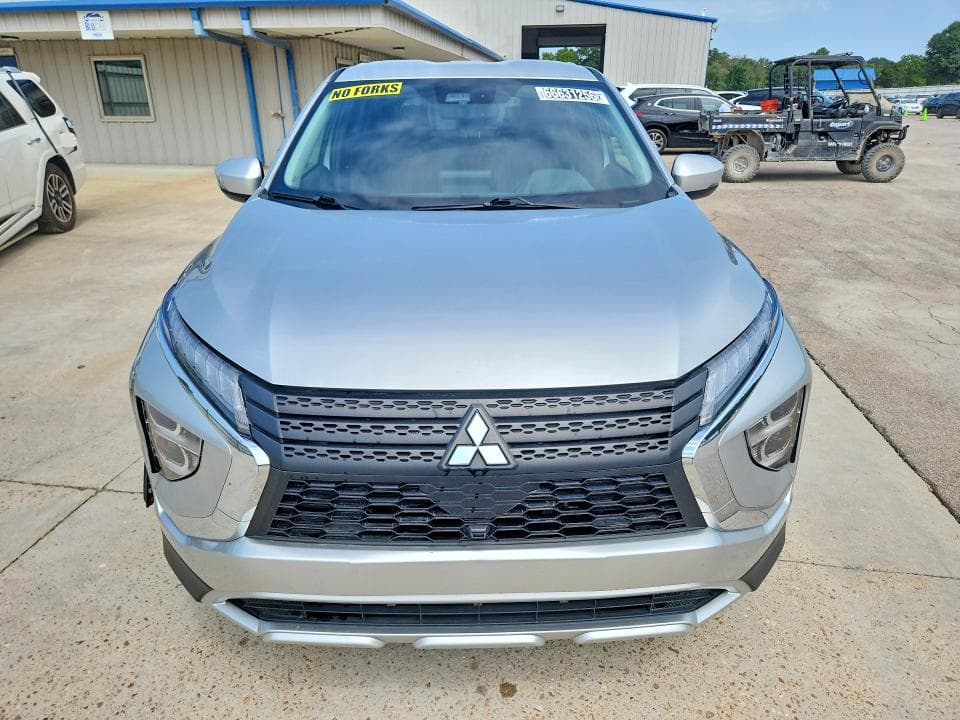 2024 MITSUBISHI ECLIPSE CROSS SE 5