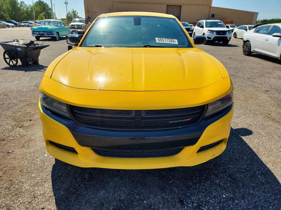 2017 DODGE CHARGER SE 5