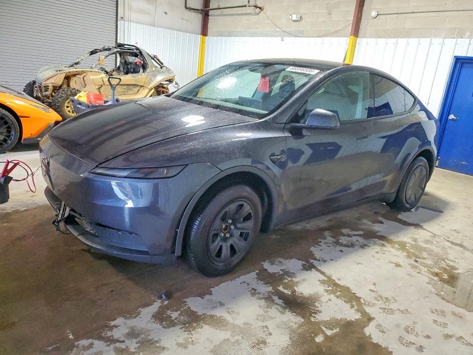 2026 TESLA MODEL Y - 1