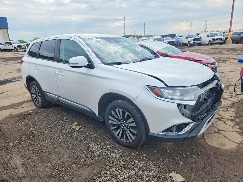 2020 MITSUBISHI OUTLANDER SE 4