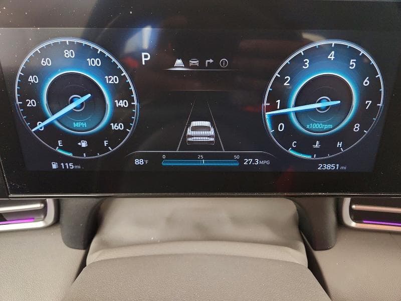 2025 HYUNDAI ELANTRA SEL 9