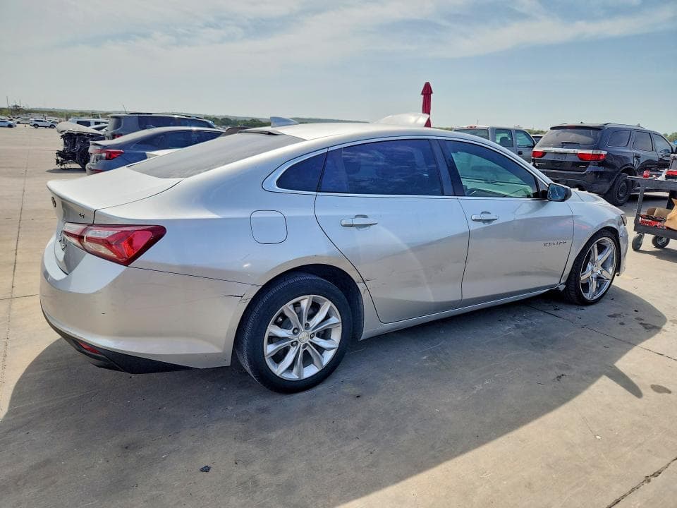 2019 CHEVROLET MALIBU LT 3