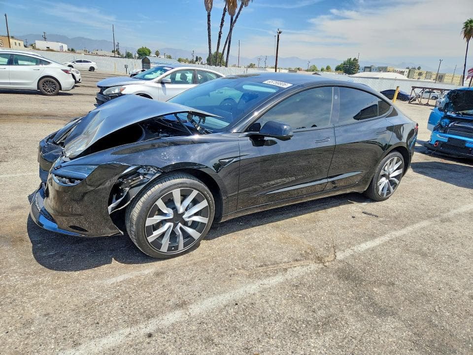 2025 TESLA MODEL 3 - 1