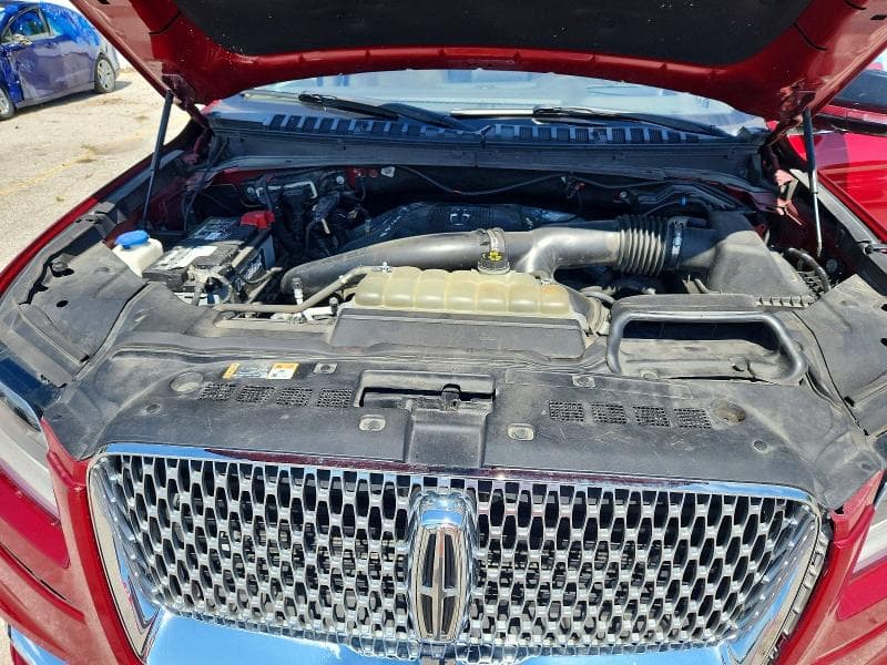 2019 LINCOLN NAVIGATOR L RESERVE 11