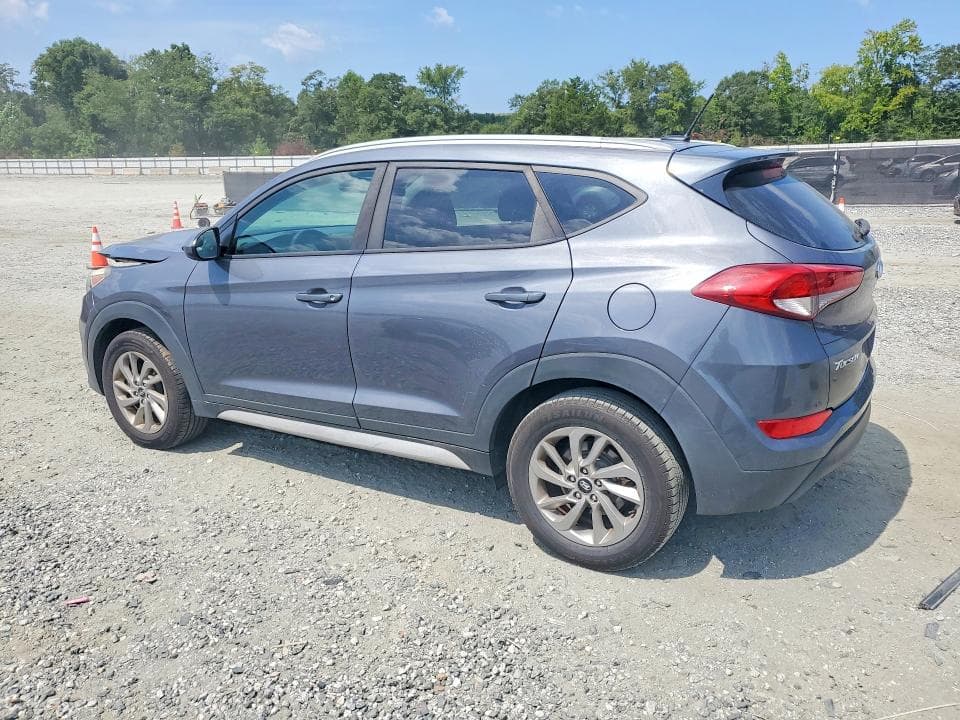 2017 HYUNDAI TUCSON SE 2