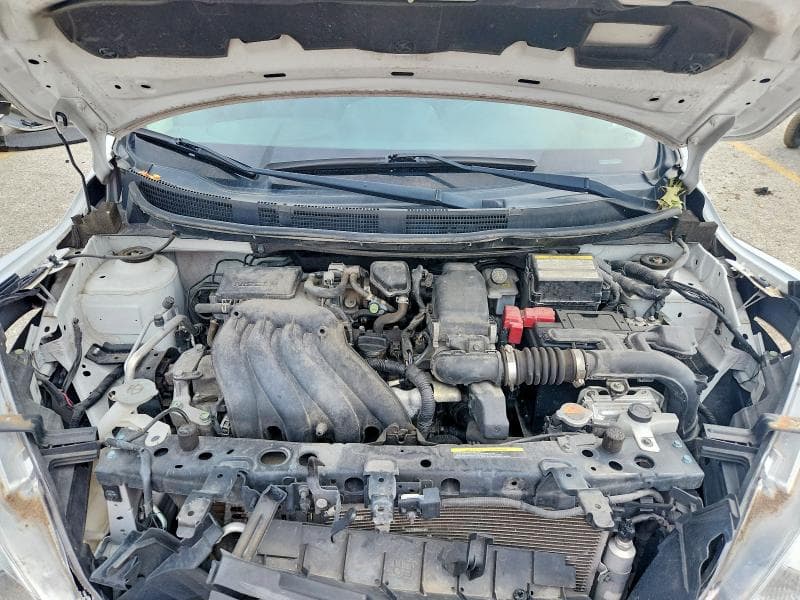 2019 NISSAN VERSA SV 11