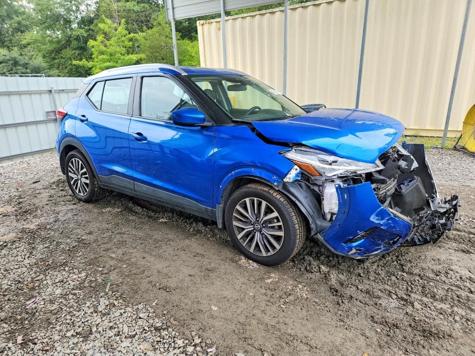 2021 NISSAN KICKS SV 4