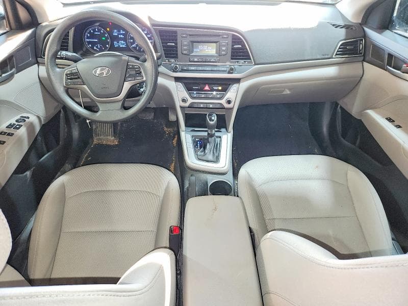 2017 HYUNDAI ELANTRA SE 8
