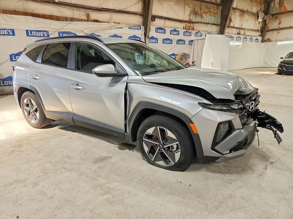 2026 HYUNDAI TUCSON SEL 4