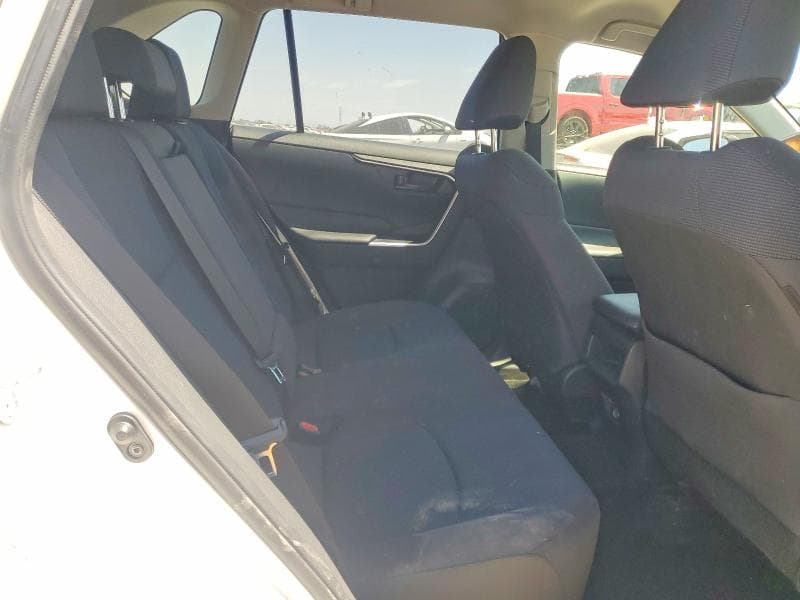2019 TOYOTA RAV4 LE 11